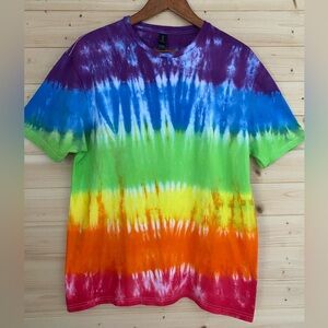 GILDAN Soft Style | Tie-Dye T-Shirt | Color: Rainbow | Size: L